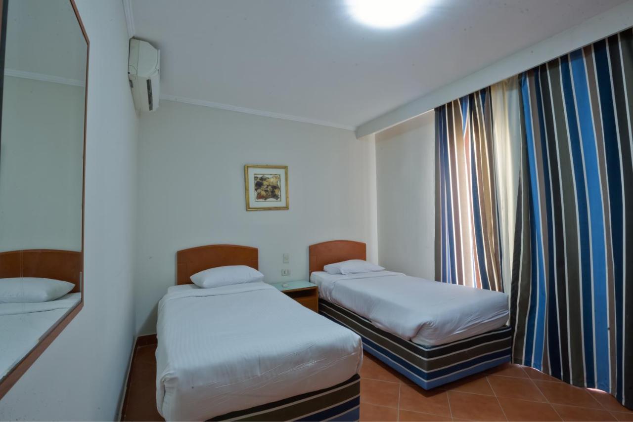 Porto Sokhna Pyramids Apartments Powered By Amer-Group Family Only Ain Sukhna Exteriör bild